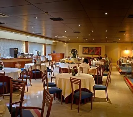 Caranda Hotel 3*